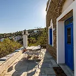 Anezas Mansion Stone-built Traditional Villa