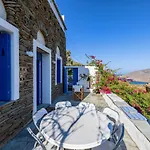Anezas Mansion Stone-built Traditional Villa