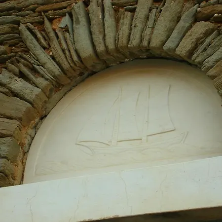Вилла Anezas Mansion Stone-built Traditional