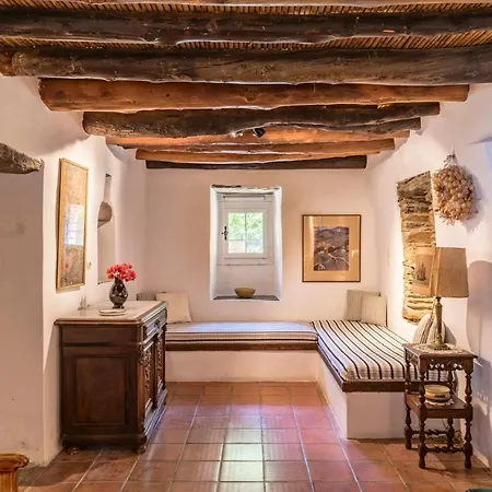 Anezas Mansion Stone-built Traditional Villa Chones