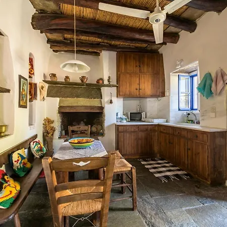 Anezas Mansion Stone-built Traditional