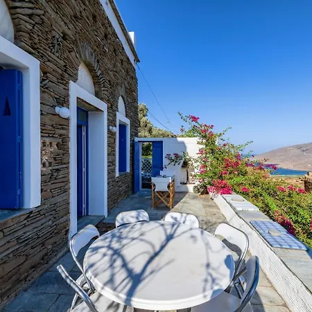 Anezas Mansion Stone-built Traditional Villa
