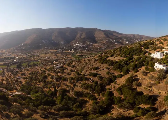 Anezas Mansion Stone-built Traditional Villa *